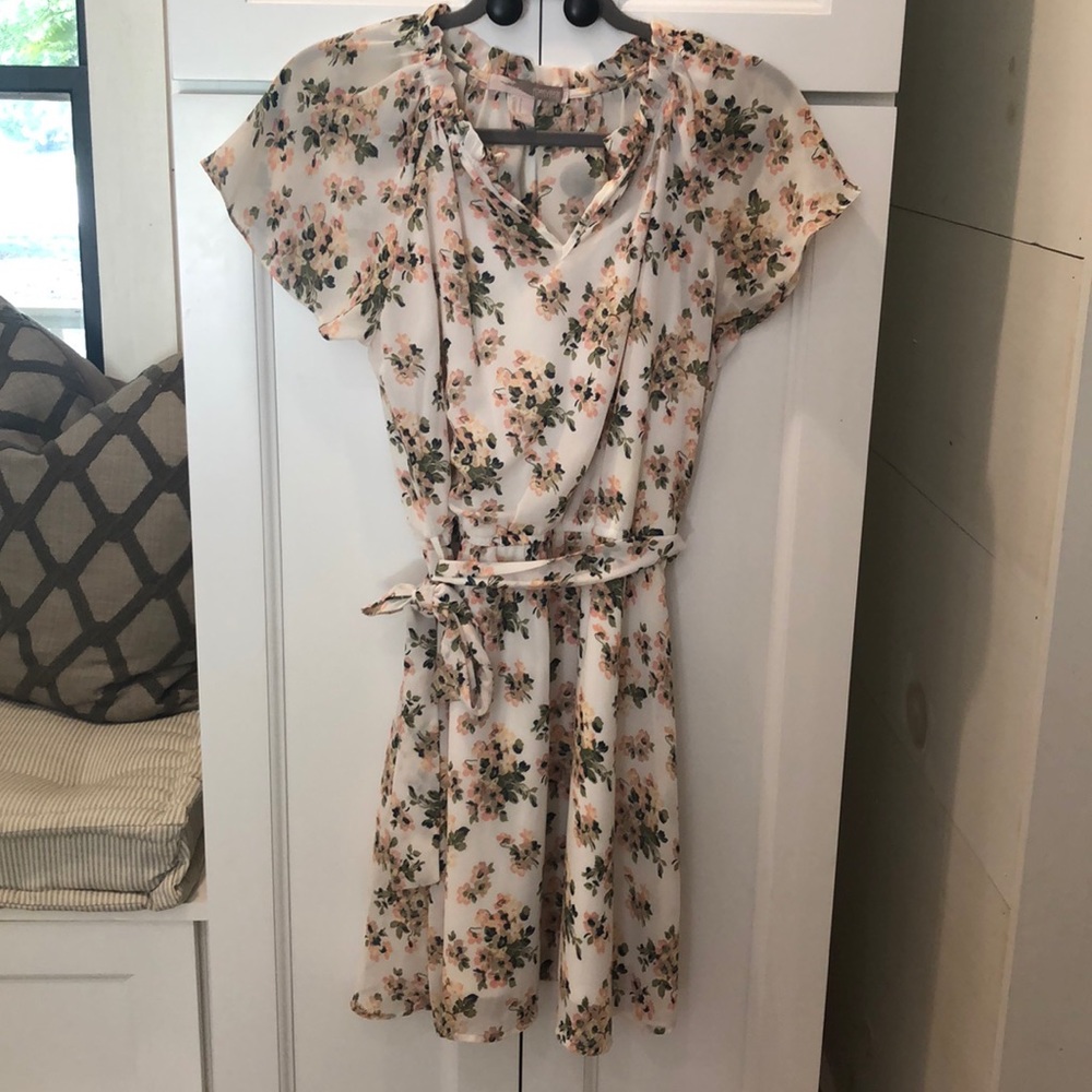 Forever21 floral dress with gathered waist